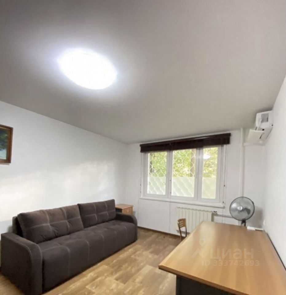 1-комнатная квартира, 37 м² — фотография 2