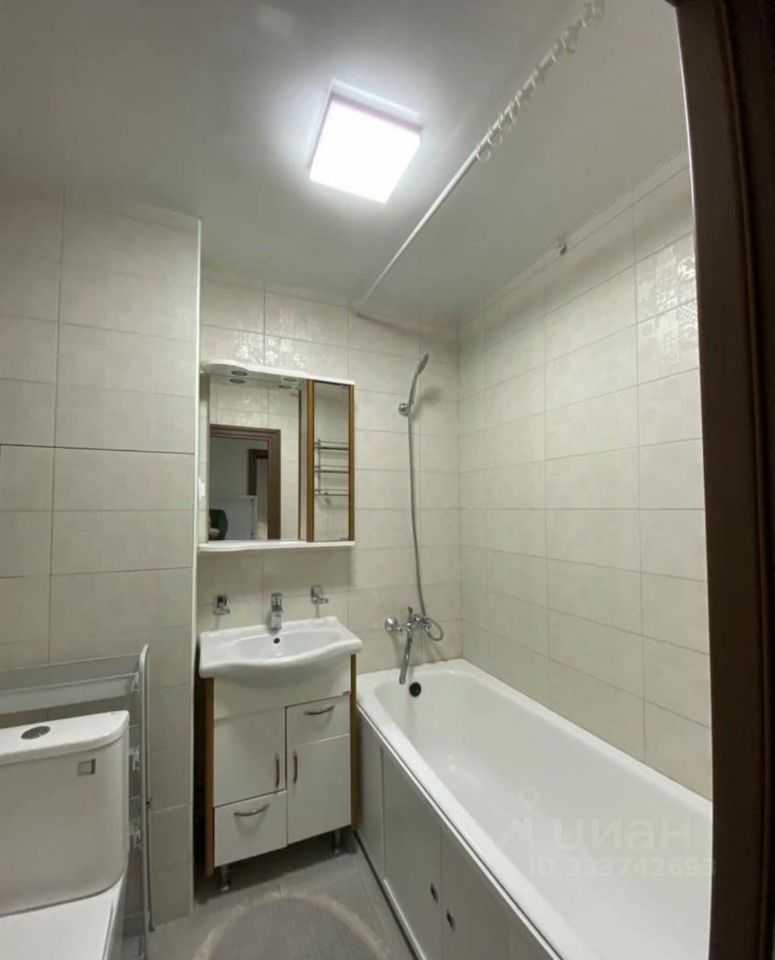 1-комнатная квартира, 37 м² — фотография 3