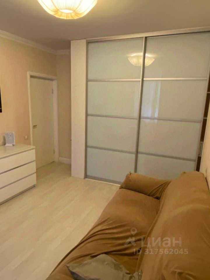 2-комнатная квартира, 60 м² — фотография 2