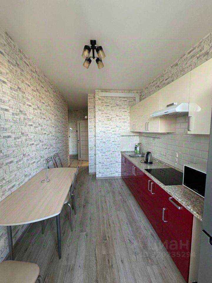 1-комнатная квартира, 45 м² — фотография 2
