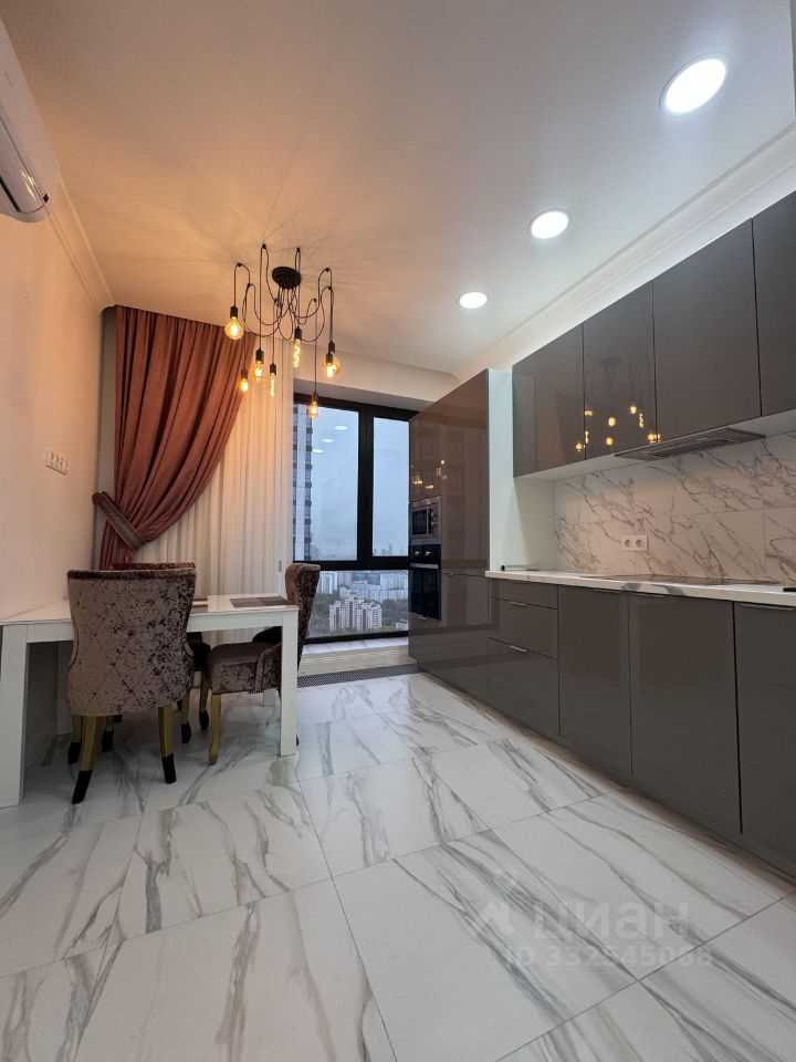 1-комнатная квартира, 38 м²