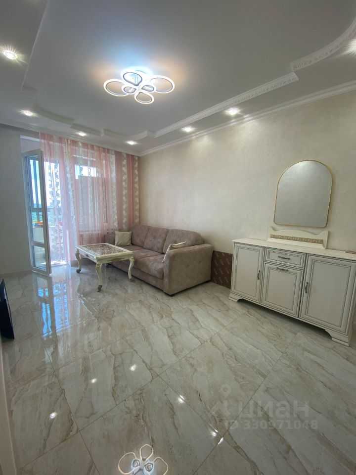 1-комнатная квартира, 42 м² — фотография 2