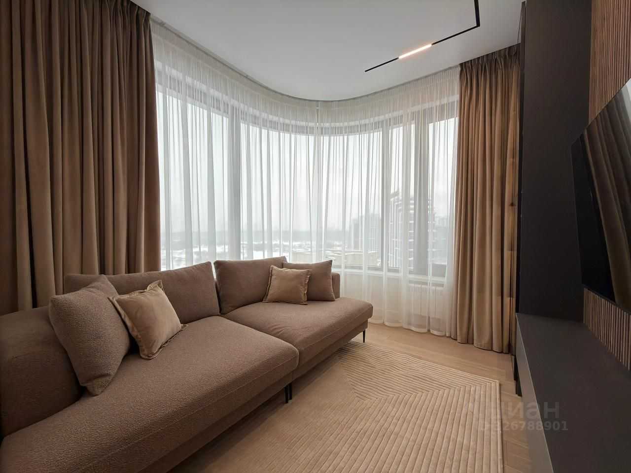 4-комнатная квартира, 107 м² — фотография 2
