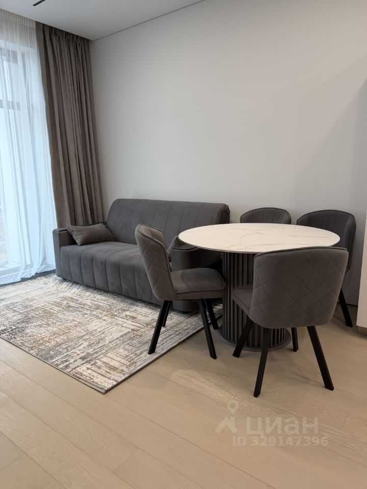 2-комнатная квартира, 64 м² — фотография 2