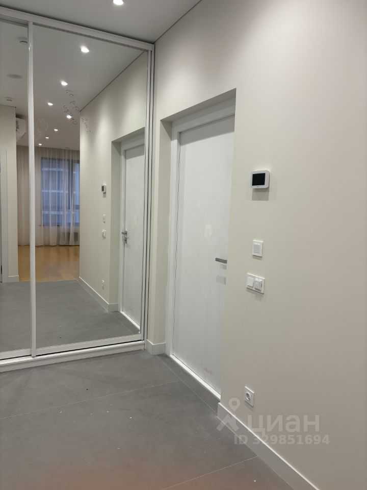 1-комнатная квартира, 60,6 м² — фотография 2