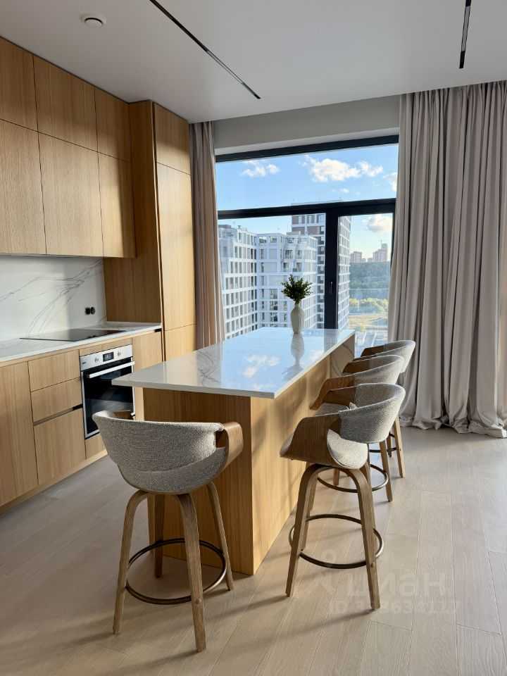 4-комнатная квартира, 96 м² — фотография 2