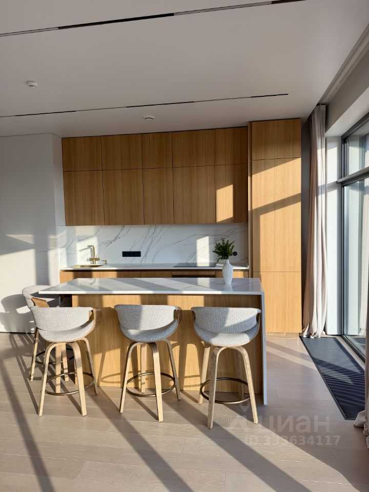 4-комнатная квартира, 96 м² — фотография 3