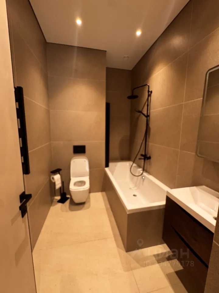 2-комнатная квартира, 62 м² — фотография 3
