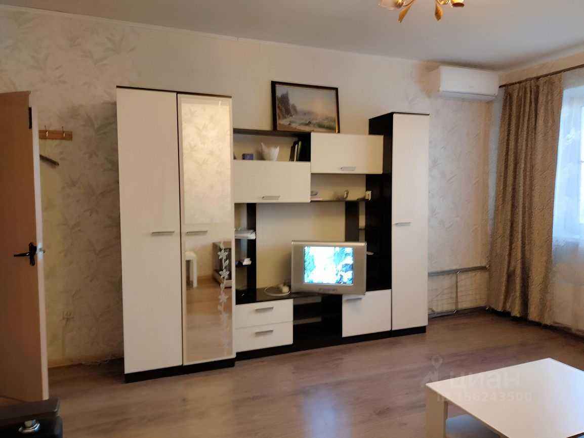 2-комнатная квартира, 63 м² — фотография 2