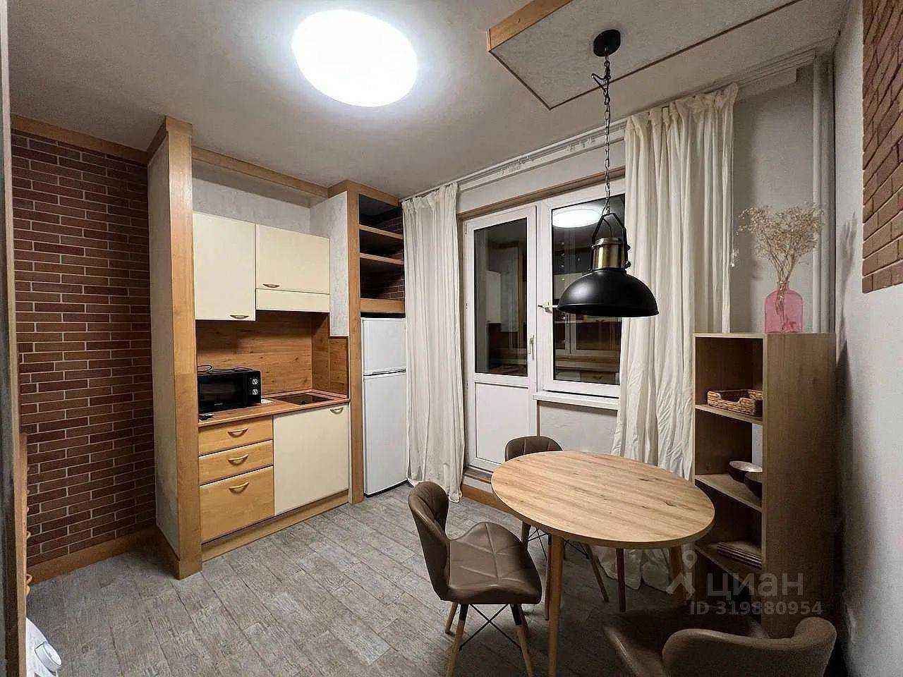 1-комнатная квартира, 42 м² — фотография 2
