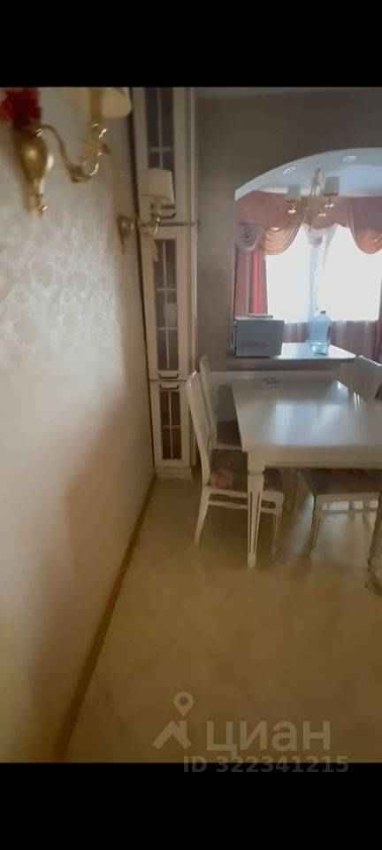 2-комнатная квартира, 64 м² — фотография 3