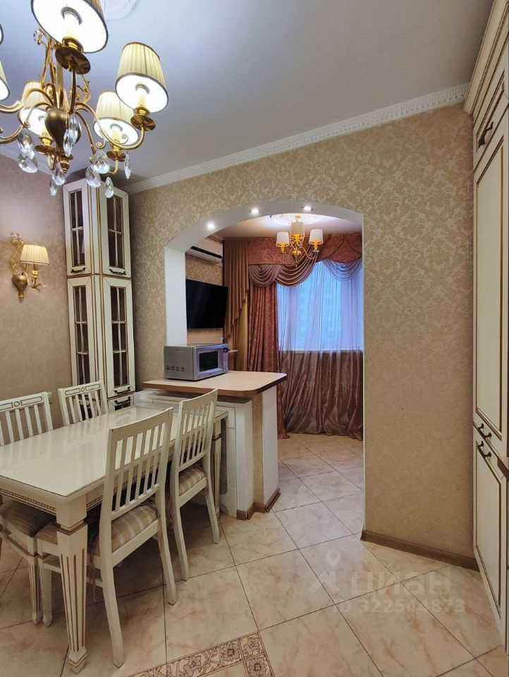 2-комнатная квартира, 64 м² — фотография 2