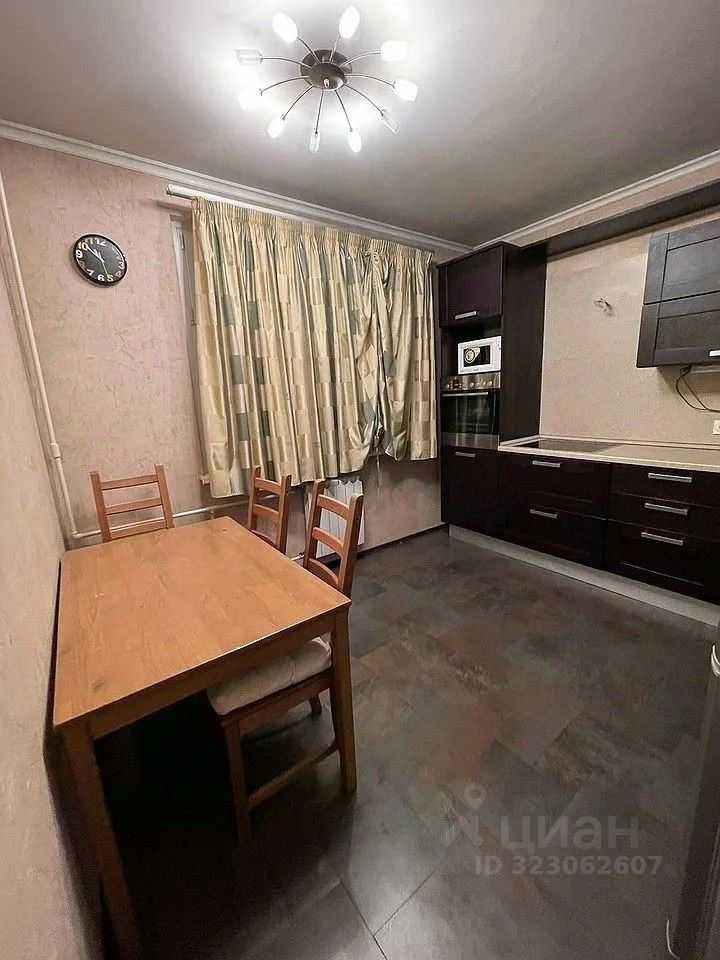 2-комнатная квартира, 56,6 м² — фотография 2
