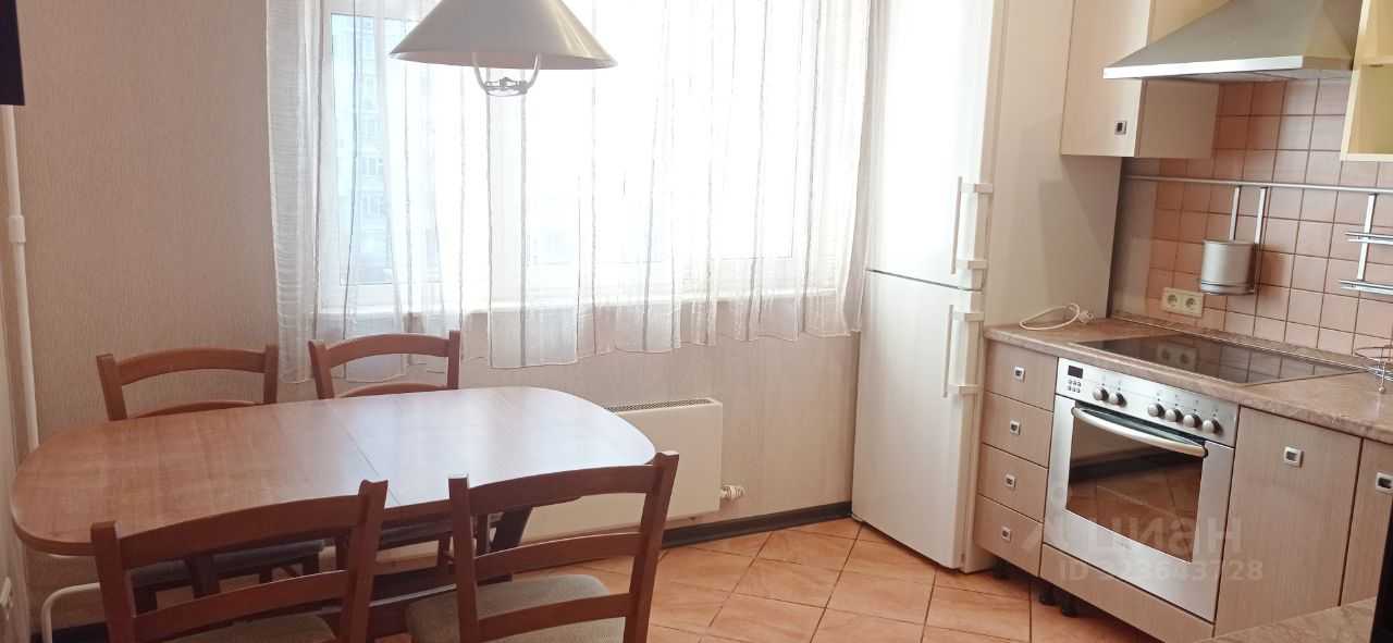 2-комнатная квартира, 56 м² — фотография 3