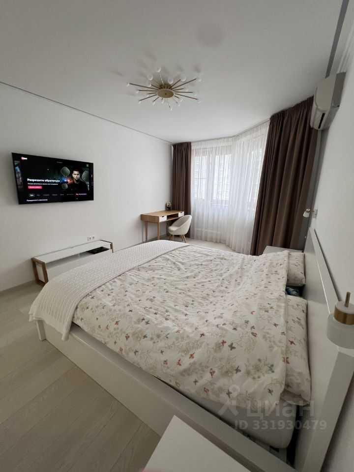1-комнатная квартира, 42 м² — фотография 2