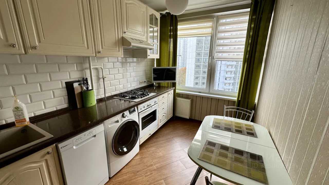 2-комнатная квартира, 58 м² — фотография 3