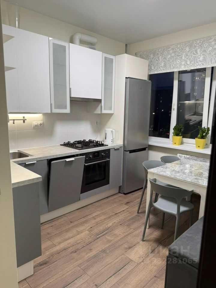 1-комнатная квартира, 42 м² — фотография 2