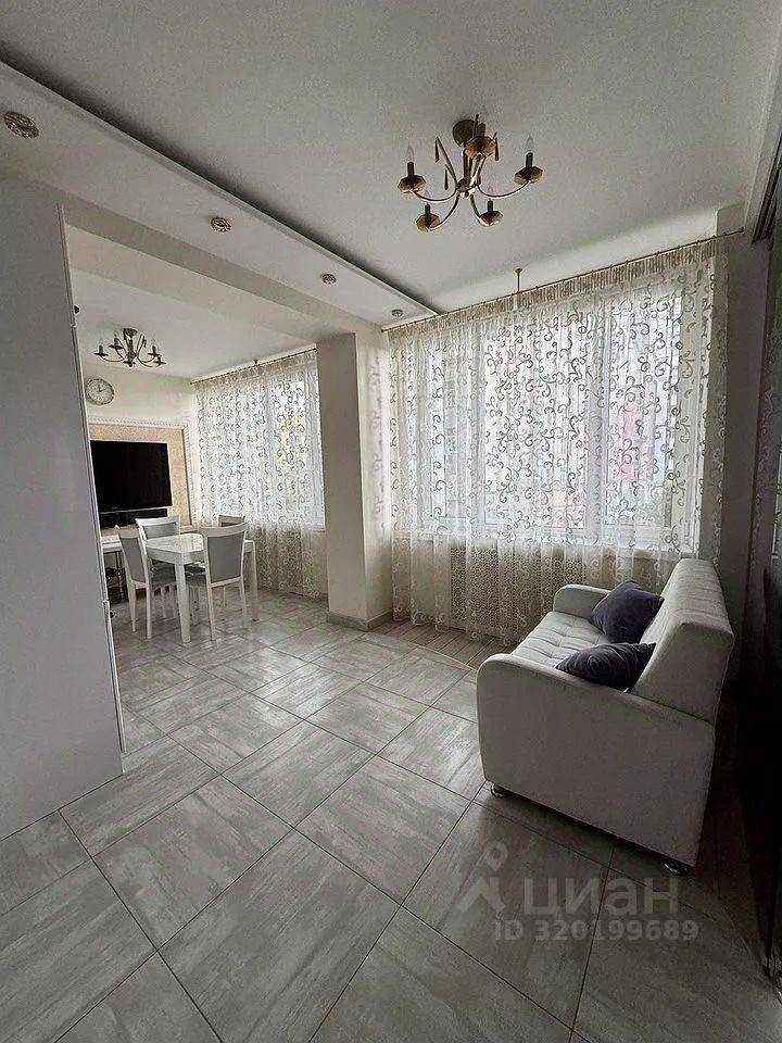 2-комнатная квартира, 56 м² — фотография 3
