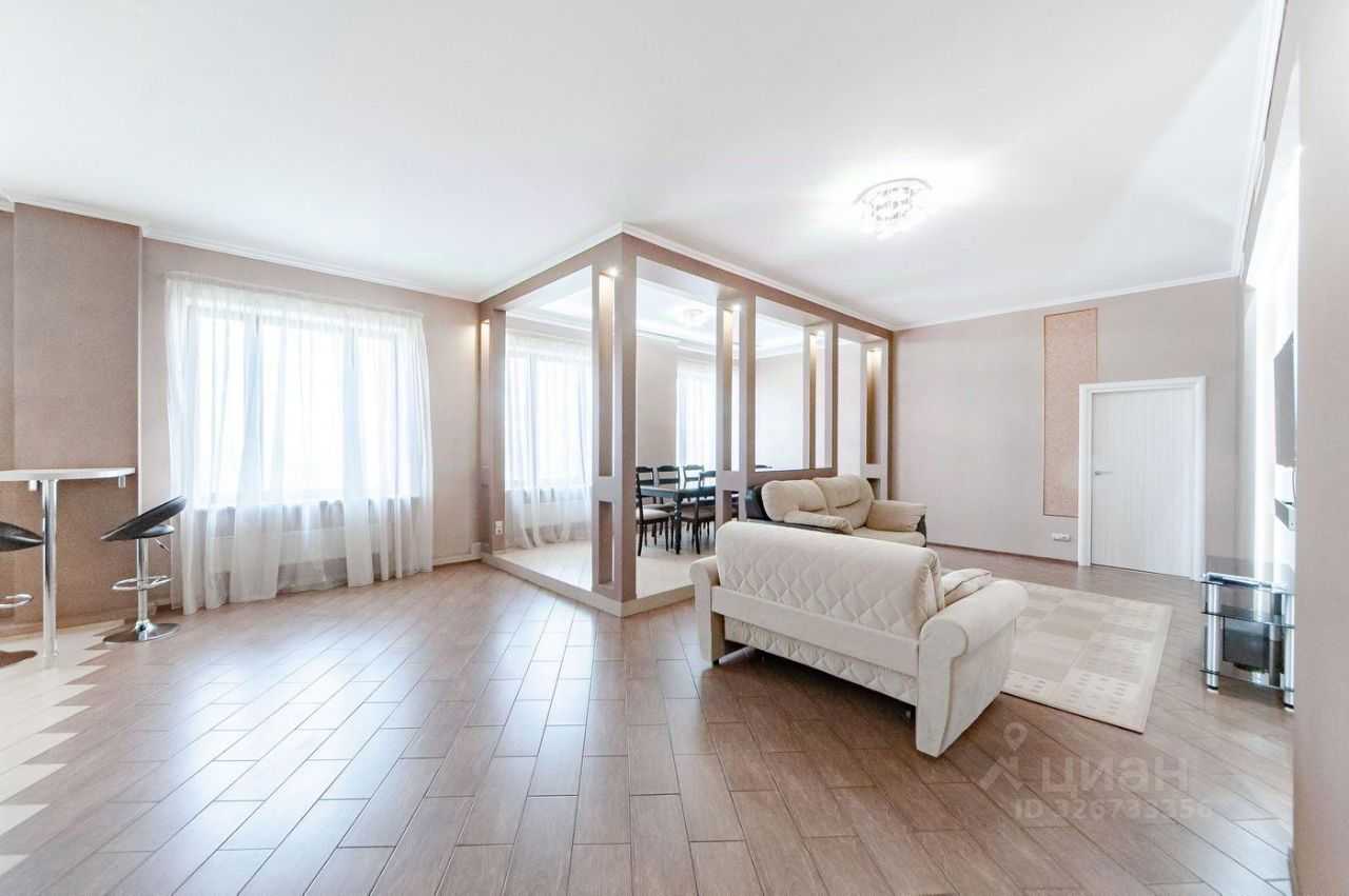 4-комнатная квартира, 192 м² — фотография 3