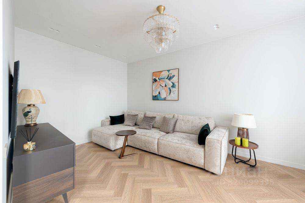 4-комнатная квартира, 180 м² — фотография 3