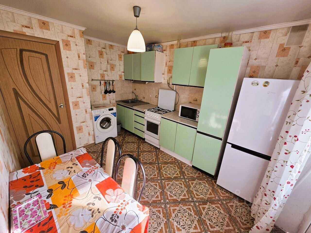 3-комнатная квартира, 70 м² — фотография 3