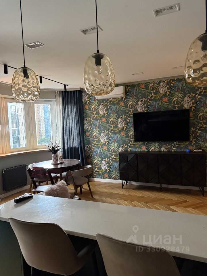 3-комнатная квартира, 96 м² — фотография 3