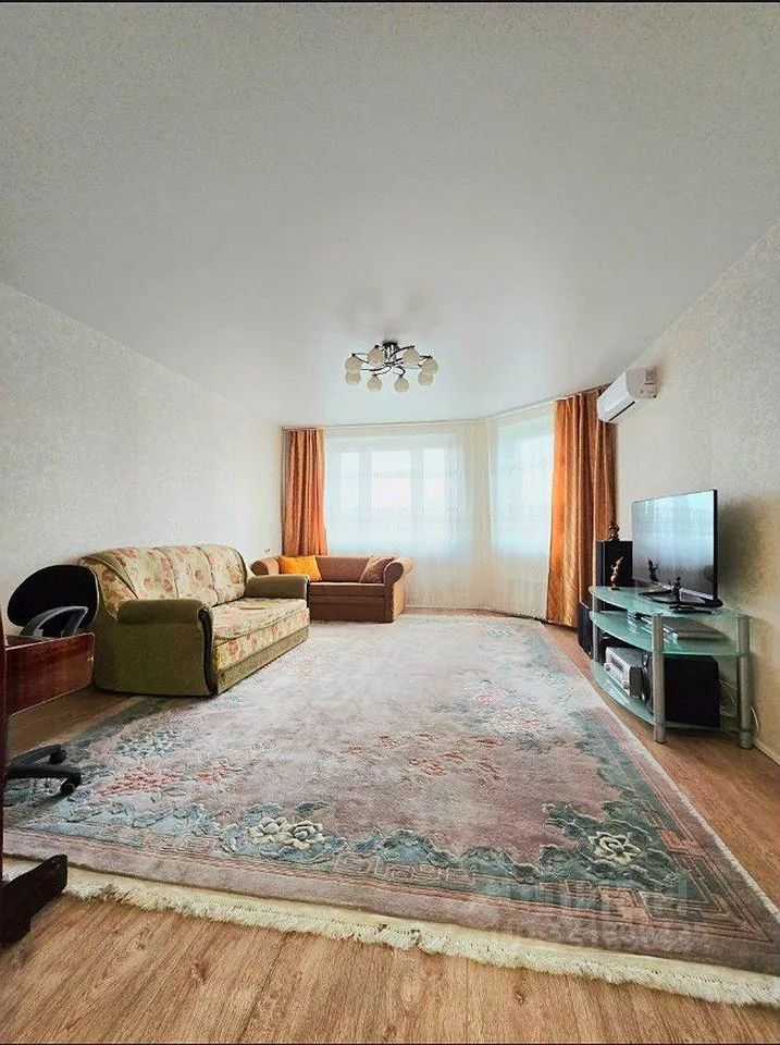 2-комнатная квартира, 64 м² — фотография 3