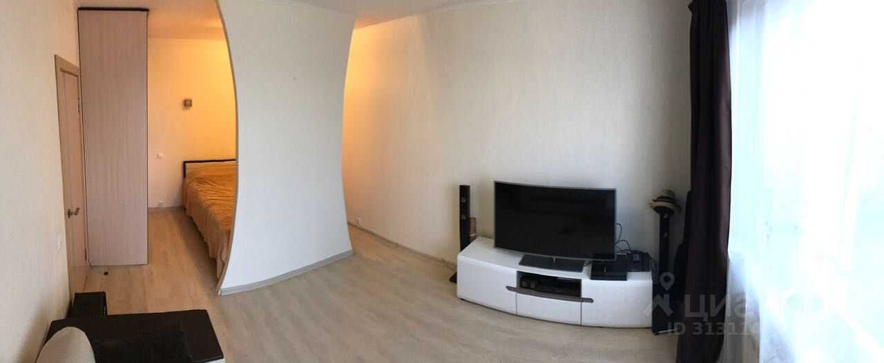 1-комнатная квартира, 37 м² — фотография 2