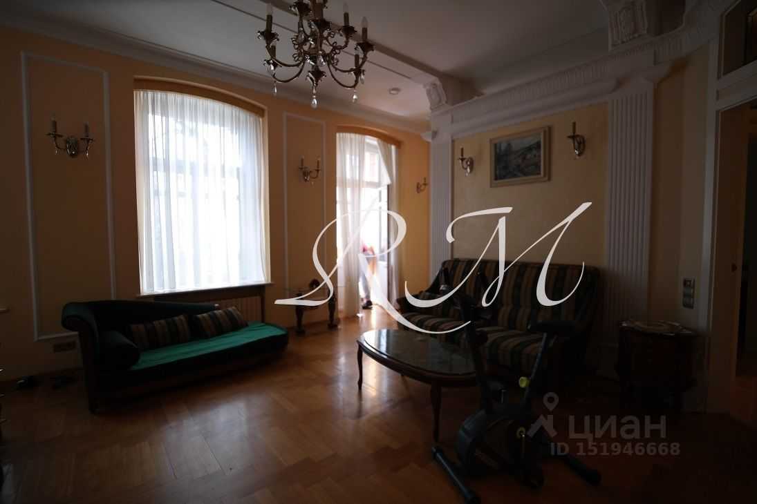 4-комнатная квартира, 110 м² — фотография 3