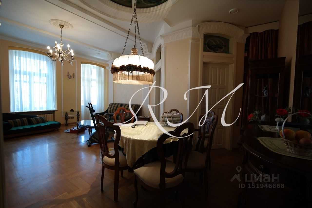4-комнатная квартира, 110 м²