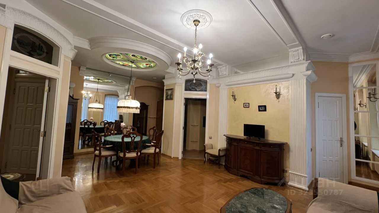 4-комнатная квартира, 120 м²