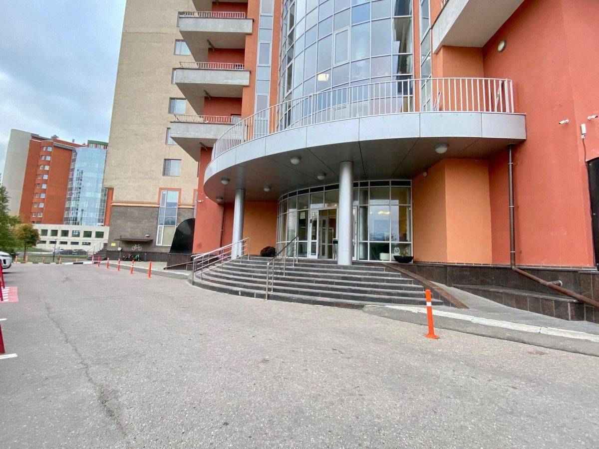 2-комнатная квартира, 64 м² — фотография 2