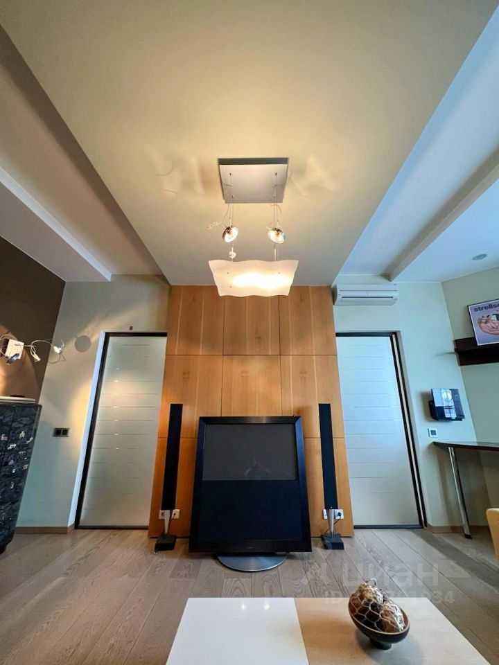 4-комнатная квартира, 130,2 м² — фотография 2