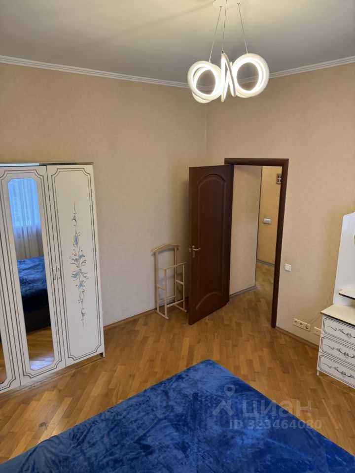 2-комнатная квартира, 59 м² — фотография 2