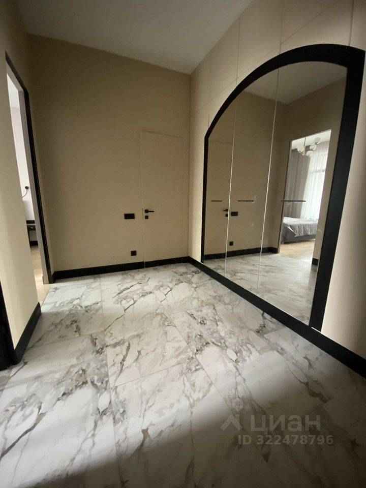 2-комнатная квартира, 55 м² — фотография 2