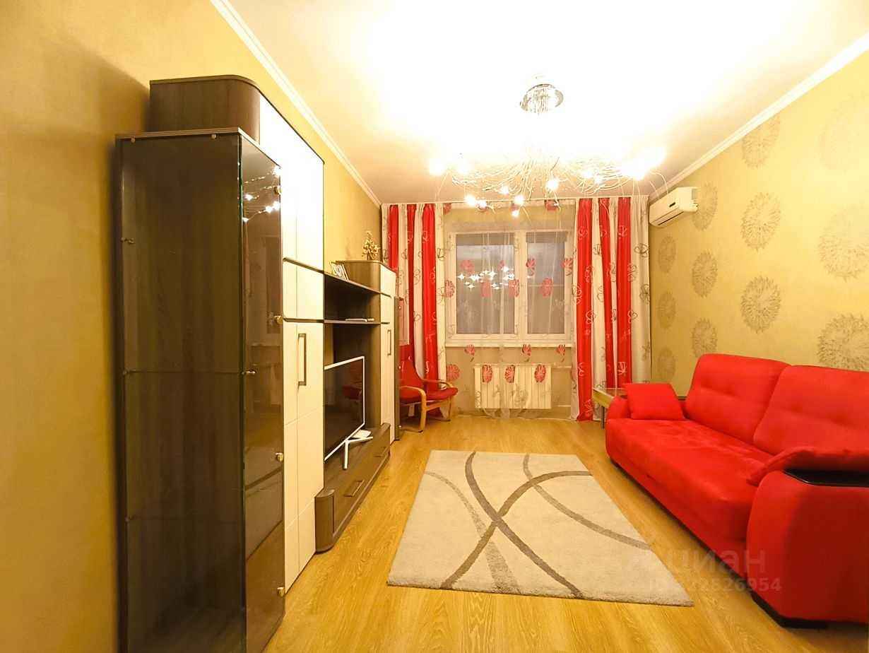 2-комнатная квартира, 60 м² — фотография 3