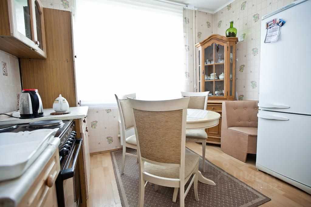 2-комнатная квартира, 56 м² — фотография 3