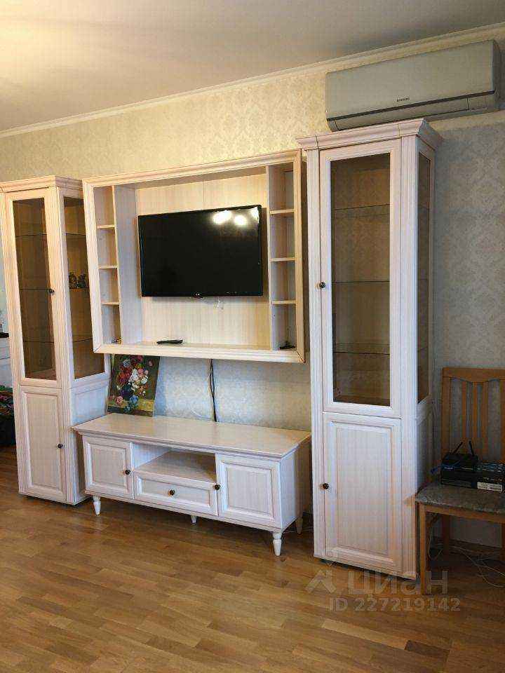 2-комнатная квартира, 54 м² — фотография 3