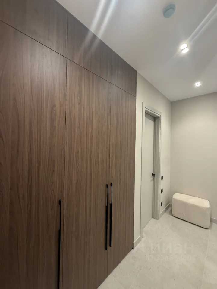 2-комнатная квартира, 110 м² — фотография 3