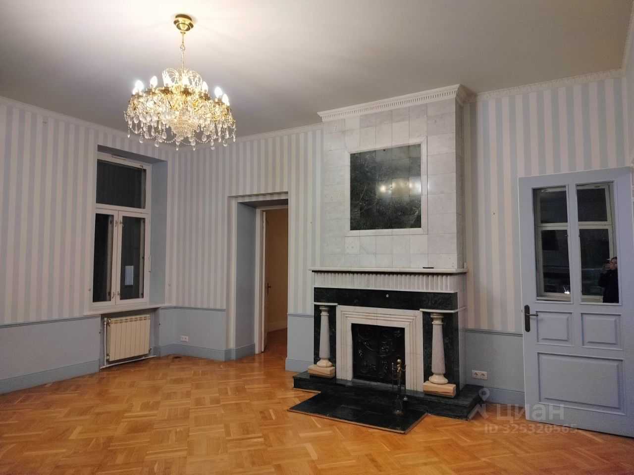 4-комнатная квартира, 150 м²