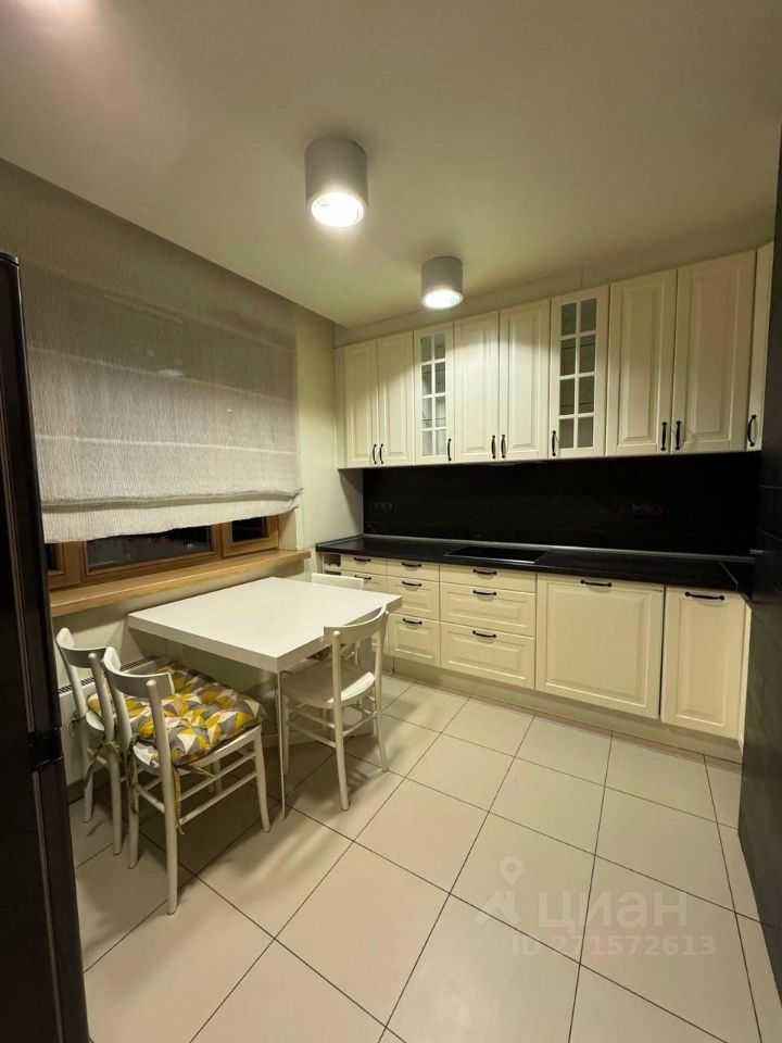3-комнатная квартира, 90 м²