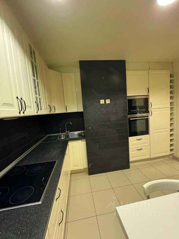 3-комнатная квартира, 90 м² — фотография 3