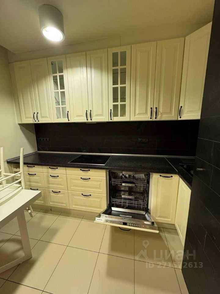 3-комнатная квартира, 90 м² — фотография 2