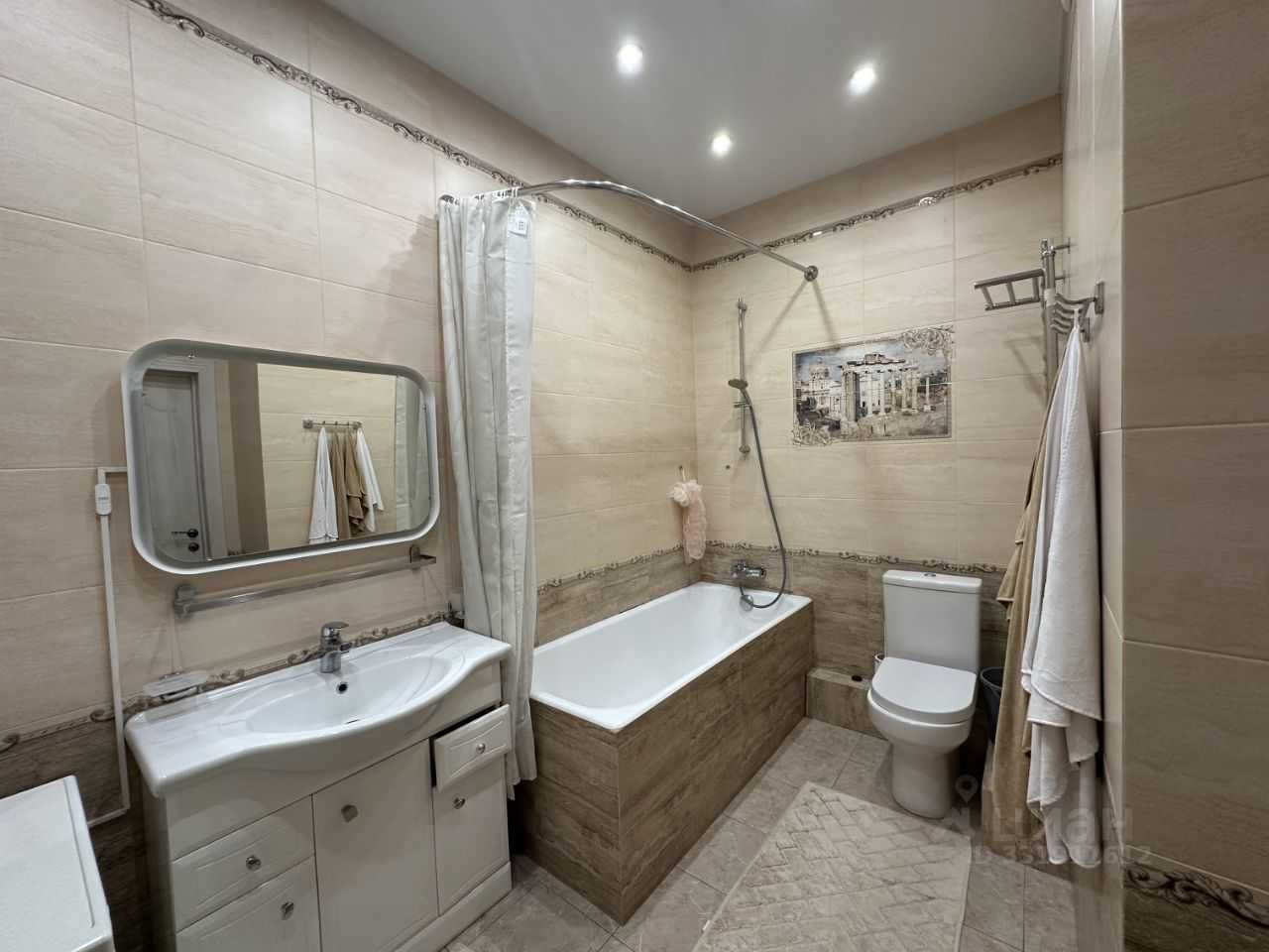 2-комнатная квартира, 62,4 м² — фотография 2
