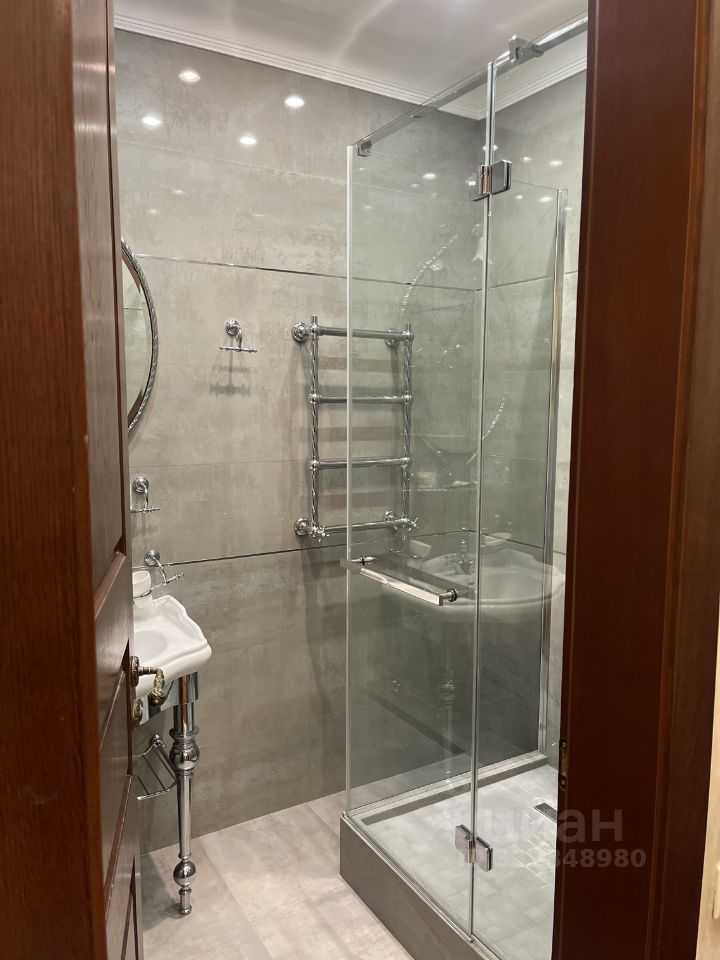 2-комнатная квартира, 58 м² — фотография 3