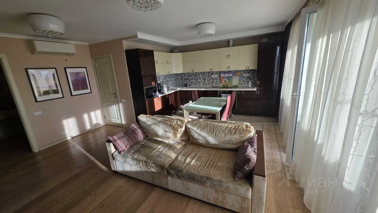 3-комнатная квартира, 90 м² — фотография 3
