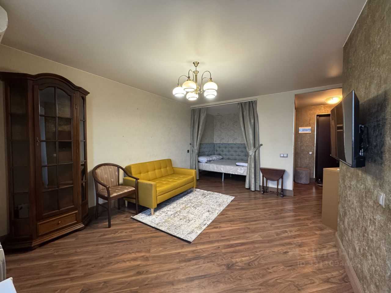 1-комнатная квартира, 35 м² — фотография 2
