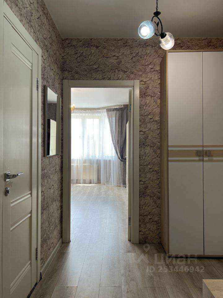 1-комнатная квартира, 36,9 м² — фотография 2
