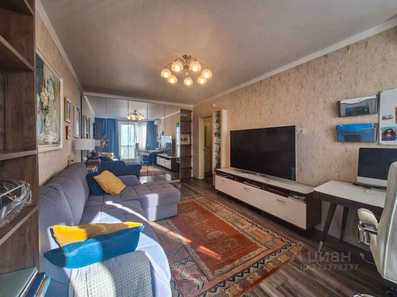 2-комнатная квартира, 53 м² — фотография 3