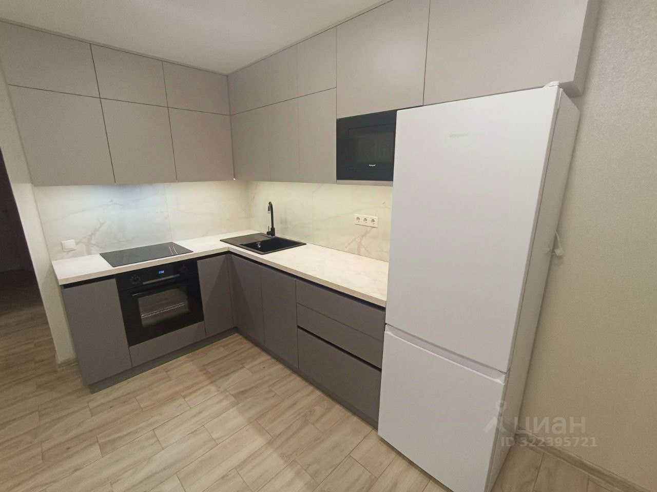2-комнатная квартира, 66 м² — фотография 2